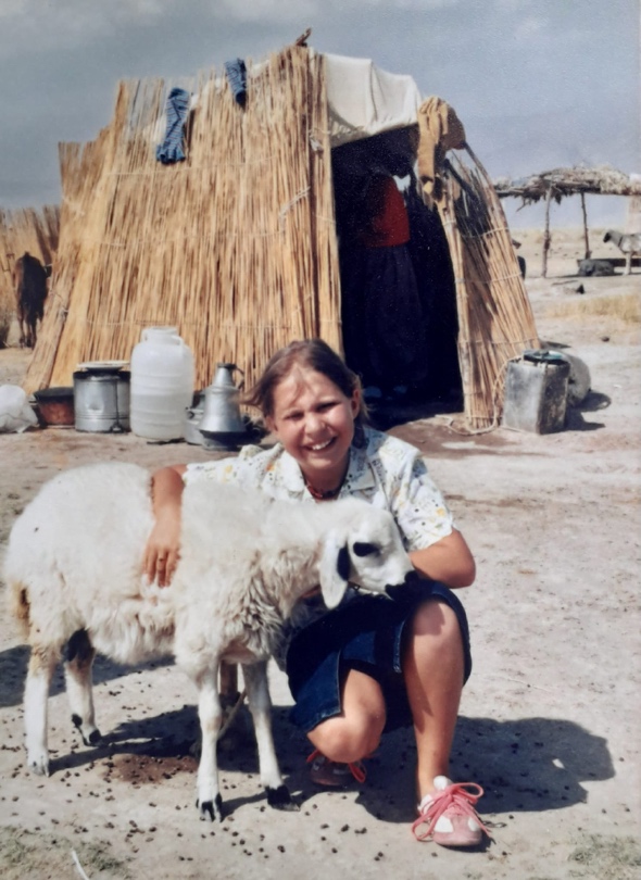 Çeviri Dünyasına İz Bırakan Dr. Elif Ertan’ıAnnesi ve Babasından Dinlemek